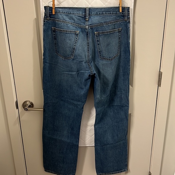 Old Navy loose fit jeans; 34x32 - Picture 3 of 4